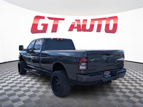 Used 2024 RAM 3500 Big Horn w/ Night Edition AWD/4WD image 4