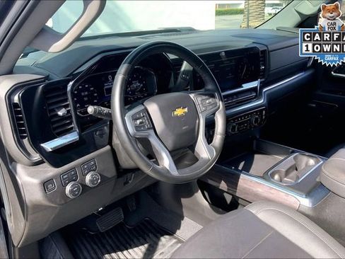 Used 2024 Chevrolet Silverado 2500 LTZ w/ LTZ Convenience Package image 14