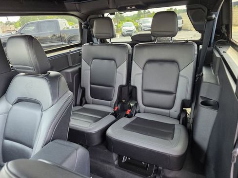 Used 2024 Ford Bronco Big Bend AWD/4WD image 14