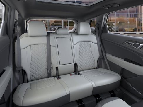 New 2025 Kia Sportage X-Line Prestige image 16