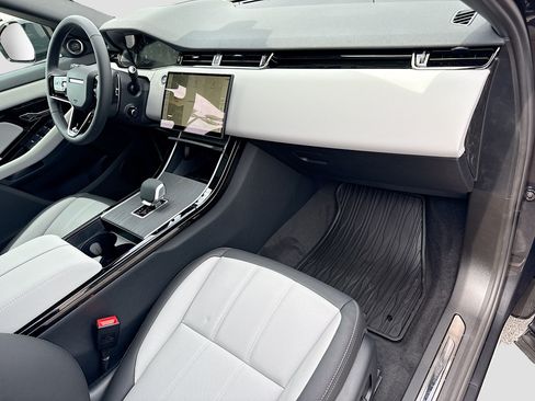 New 2026 Land Rover Range Rover Evoque Hoxton AWD/4WD image 13