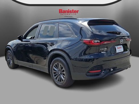 Used 2025 MAZDA CX-70 3.3 Turbo w/ Preferred Package AWD/4WD image 6