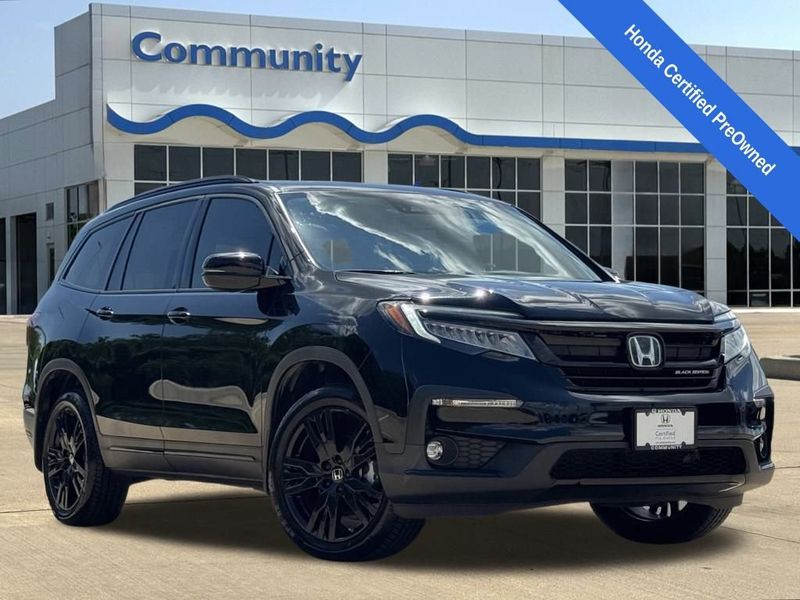 Certified 2022 Honda Pilot Black Edition image 1