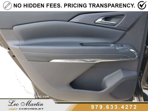 New 2026 Chevrolet Traverse LT w/ Driver Confidence Package FWD image 14