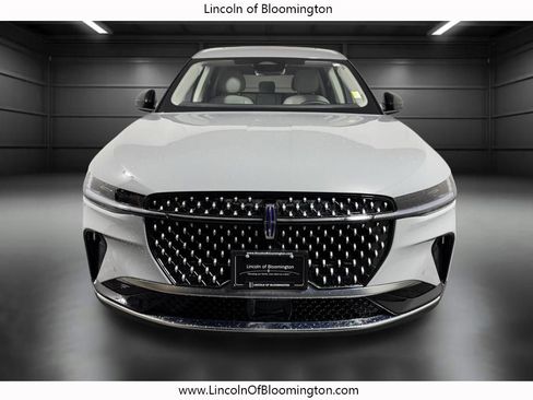 New 2026 Lincoln Nautilus Premier w/ Equipment Group 102A image 11