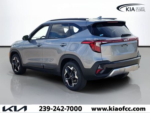 New 2026 Kia Seltos S FWD image 4