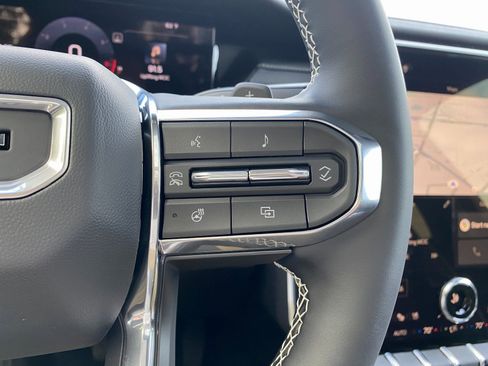 New 2026 GMC Acadia Denali w/ Super Cruise Package image 15