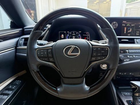 Used 2020 Lexus ES 350 w/ Premium Package FWD image 13