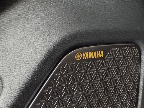 New 2025 Mitsubishi Outlander PLATINUM EDITION image 22