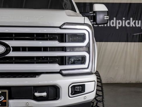 Used 2023 Ford F250 Limited w/ FX4 Off-Road Package image 41