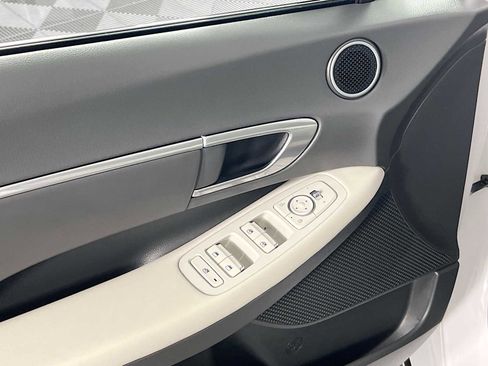 Certified 2023 Hyundai Sonata SEL w/ Cargo Package image 18