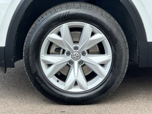 Used 2019 Volkswagen Atlas SE FWD image 24