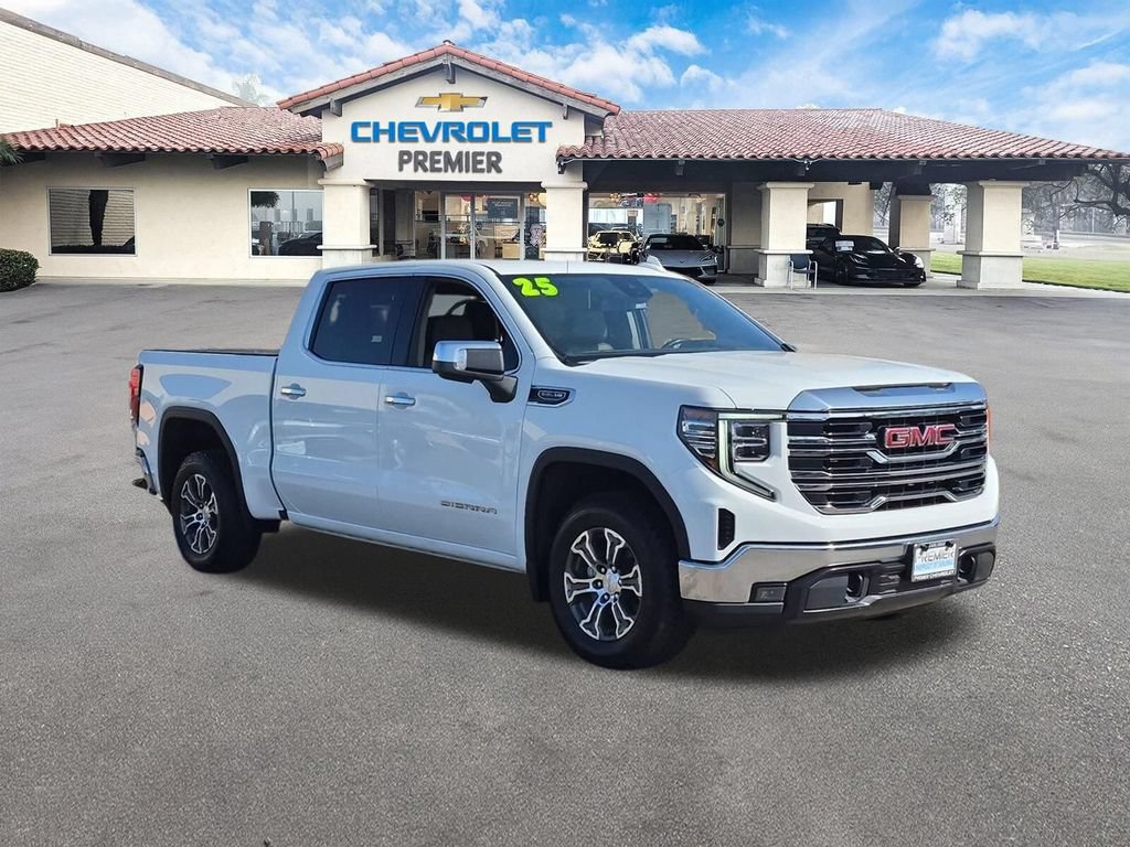 Used 2025 GMC Sierra 1500 SLT RWD image 2