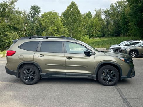 Used 2024 Subaru Ascent Onyx Edition AWD/4WD image 4