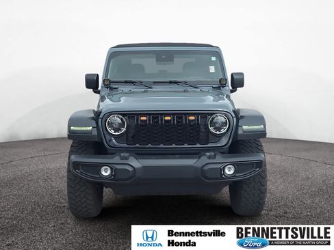 Used 2024 Jeep Wrangler Willys image 8