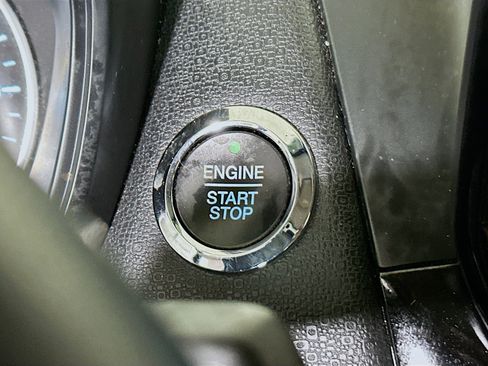 Used 2019 Ford EcoSport Titanium AWD/4WD image 19