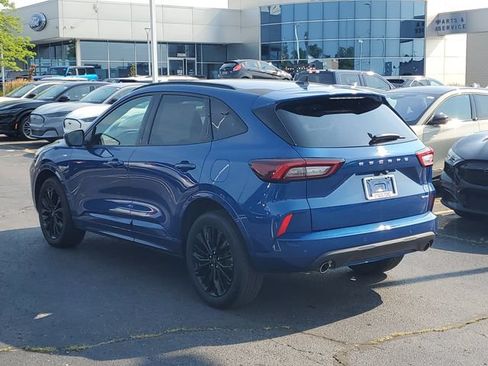Used 2023 Ford Escape ST-Line Elite AWD/4WD image 4