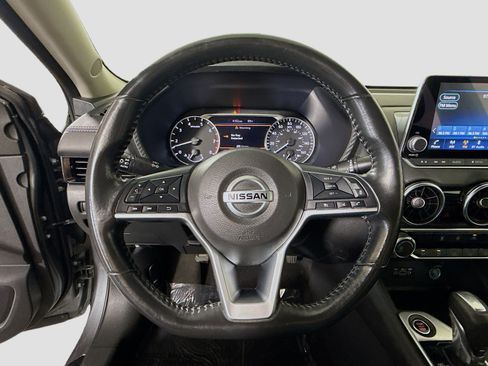 Used 2022 Nissan Sentra SV w/ Trunk Package FWD image 13