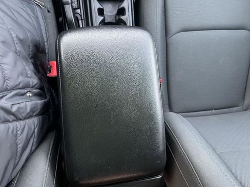 Used 2019 Jeep Wrangler Unlimited Sport image 19