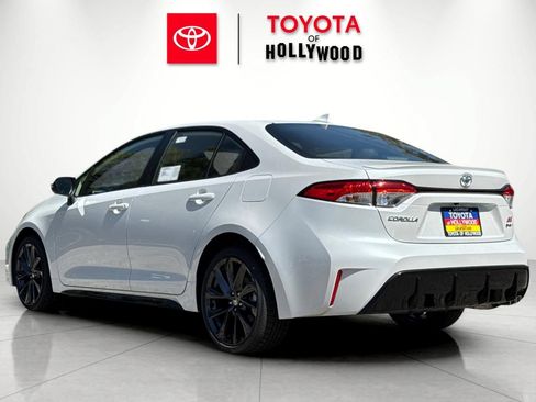 New 2026 Toyota Corolla SE FWD image 6