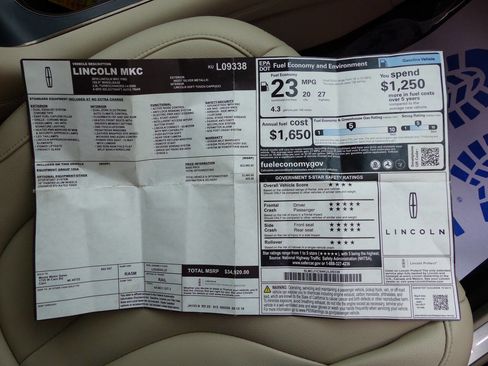 Used 2019 Lincoln MKC Premiere image 43