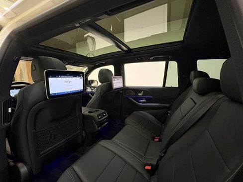 New 2026 Mercedes-Benz GLS 450 4MATIC image 26
