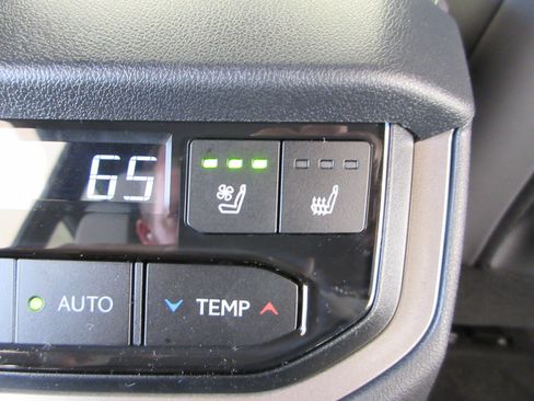 Used 2026 Lexus TX 500h AWD image 26