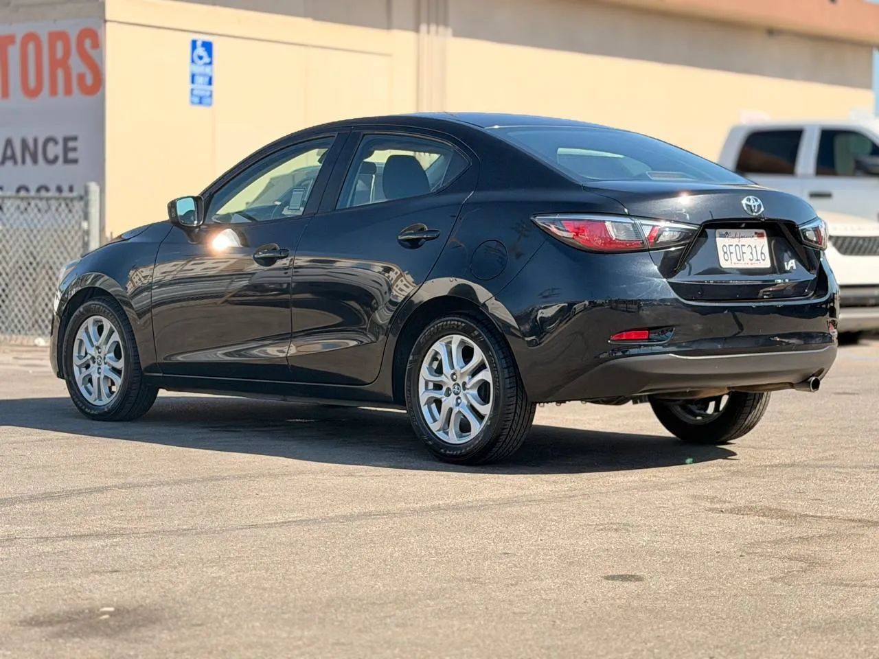 Used 2018 Toyota Yaris iA FWD image 10