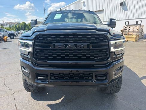 Used 2024 RAM 2500 Big Horn w/ Night Edition AWD/4WD image 10