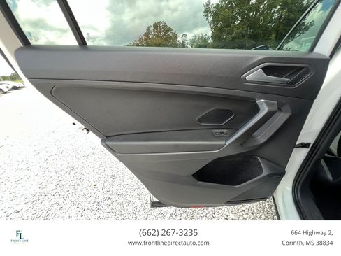 Used 2021 Volkswagen Tiguan SEL FWD image 21