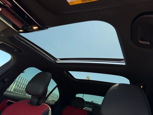 Used 2023 Mercedes-Benz C 300 Sedan image 16