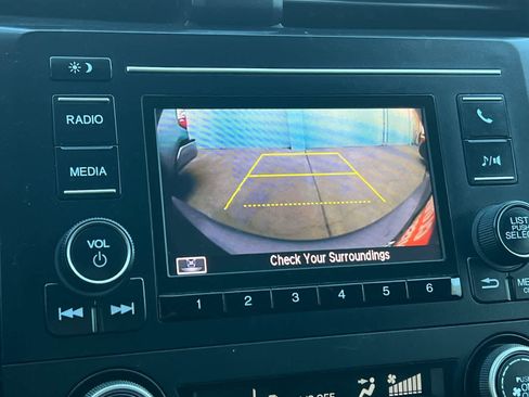 Used 2019 Honda Civic LX image 21