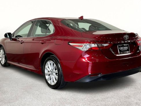Used 2019 Toyota Camry LE image 17
