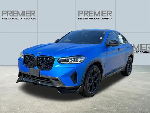 Used 2023 BMW X4 xDrive30i w/ Premium Package AWD/4WD image 1