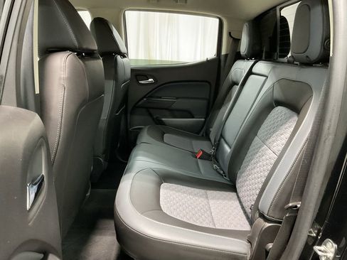 Used 2019 Chevrolet Colorado Z71 AWD/4WD image 20