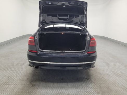 Used 2017 Volkswagen Passat 1.8T R-Line FWD image 29