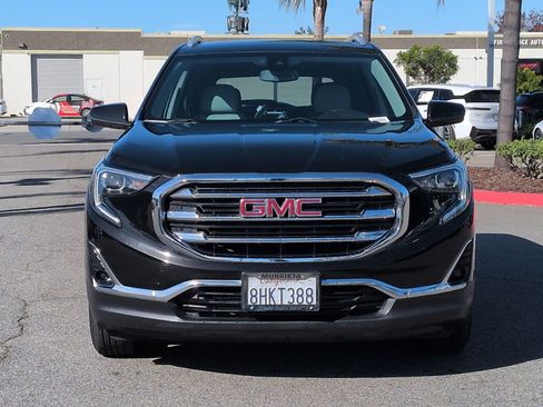 Used 2019 GMC Terrain SLT w/ Preferred Package image 3