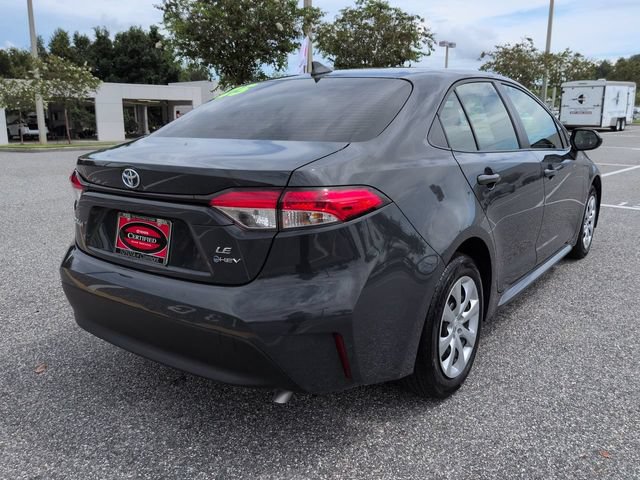 Certified 2025 Toyota Corolla LE FWD image 4