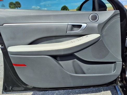 Used 2024 Hyundai Sonata SEL w/ Convenience Package FWD image 21