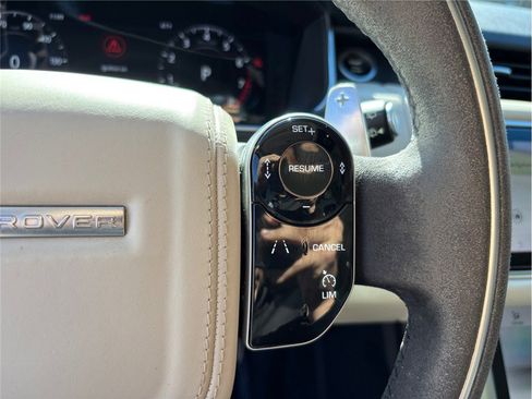 Used 2019 Land Rover Range Rover Sport HST image 30