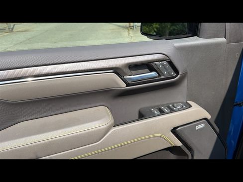 Used 2022 Chevrolet Silverado 1500 ZR2 AWD/4WD image 7