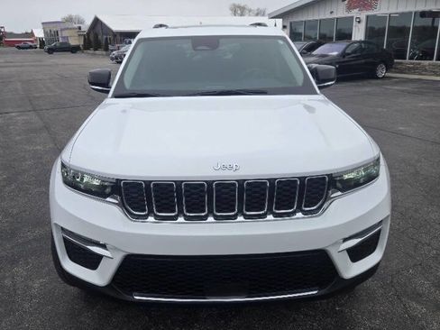Used 2023 Jeep Grand Cherokee 4WD 4xe image 9