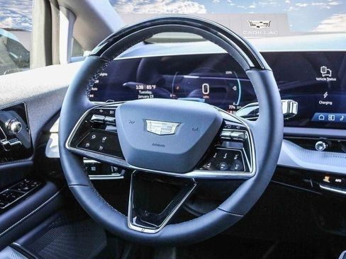 Used 2026 Cadillac Optiq Sport 1 AWD/4WD image 29