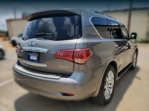 Used 2014 INFINITI QX80 4WD w/ Theater Package image 15