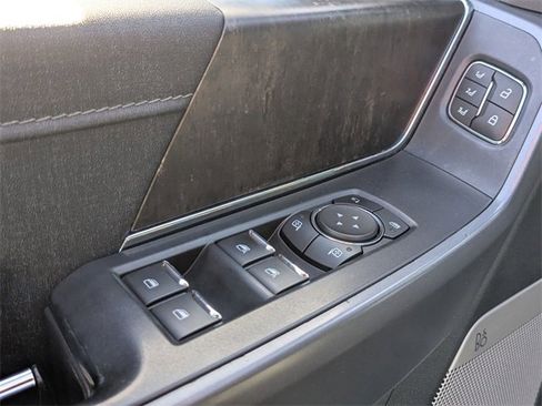 Used 2021 Ford F150 Lariat w/ Max Trailer Tow Package image 10