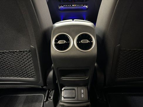 Certified 2025 Mercedes-Benz GLB 250 image 15