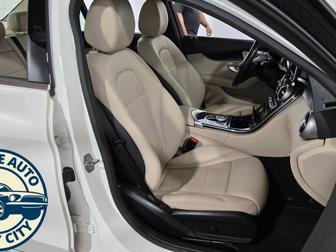Used 2017 Mercedes-Benz C 300 4MATIC Sedan w/ Premium 1 Package image 34