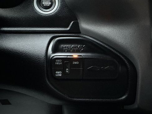 Used 2023 RAM 2500 Big Horn w/ Level 1 Equipment Group image 27