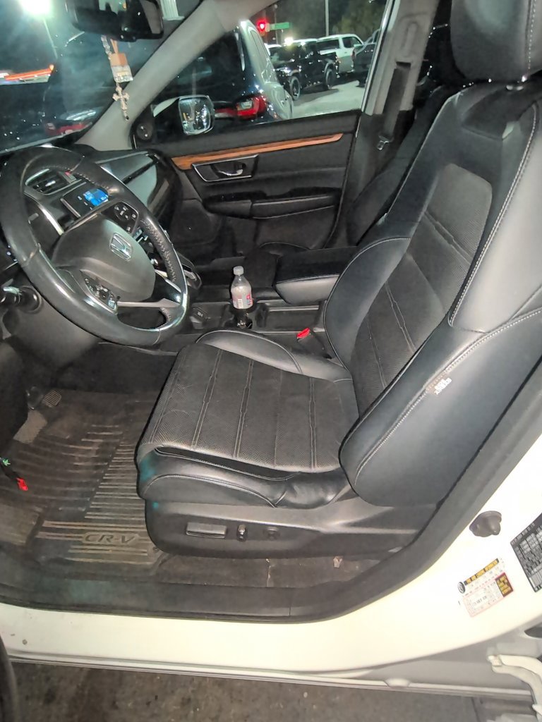 Used 2019 Honda CR-V Touring image 13