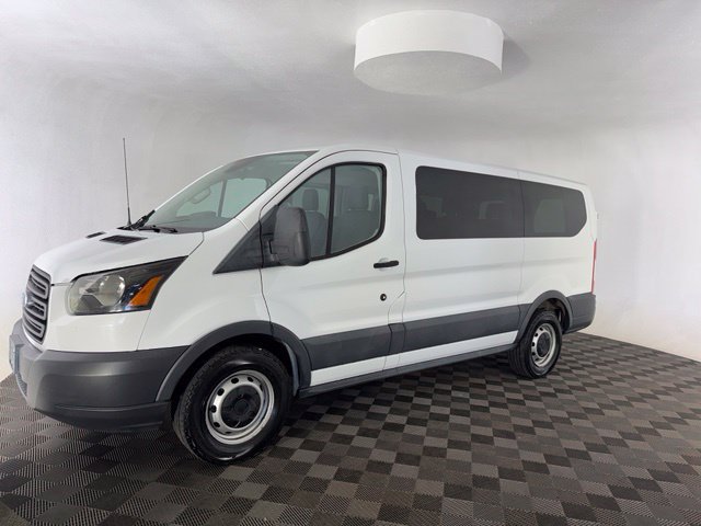 Used 2018 Ford Transit 150 XL RWD image 3